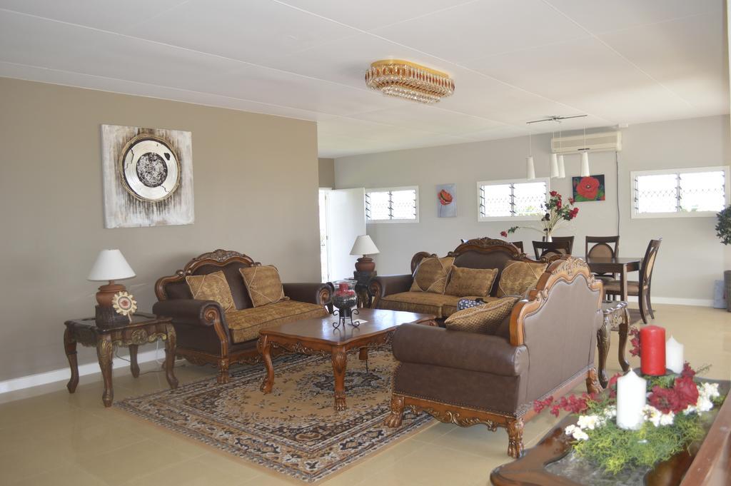 Villa Ishadora Nuku'alofa Extérieur photo